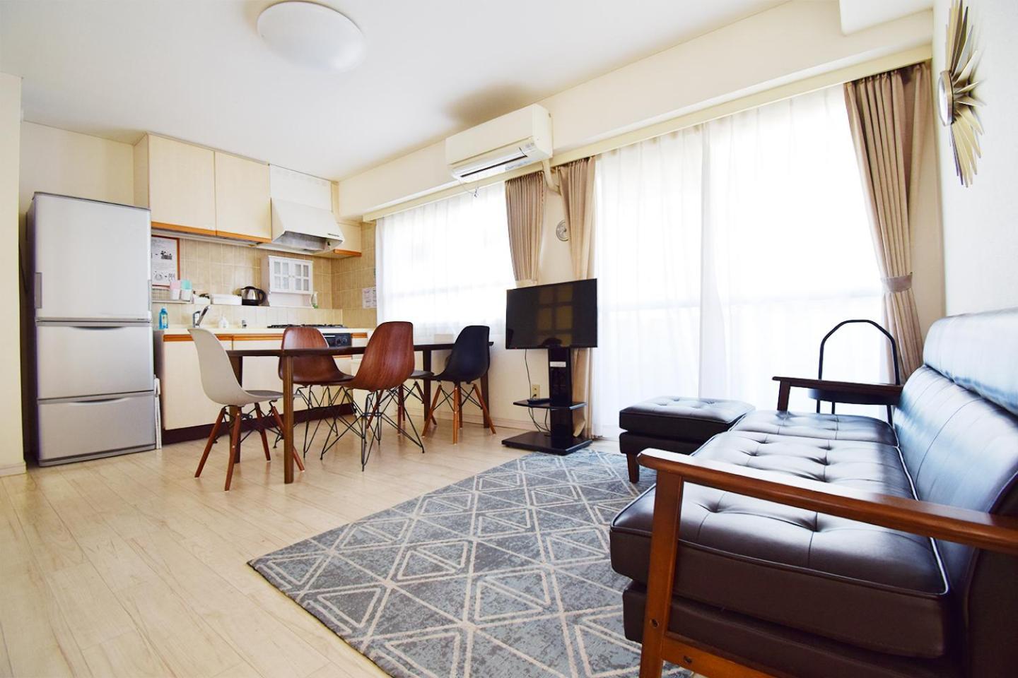 Ryogoku Apartemen *